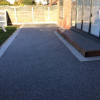 resin-bound-stone-patios-02.jpg
